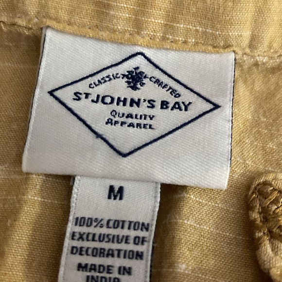 St. John’s bay Embroidered shirt - Picture 11 of 12